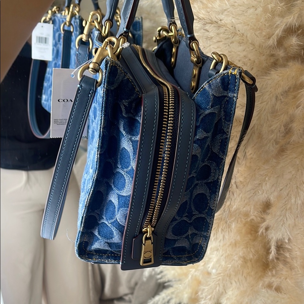 Coach Blue Denim Signature Bag Rogue 25 - Picture 4 of 7